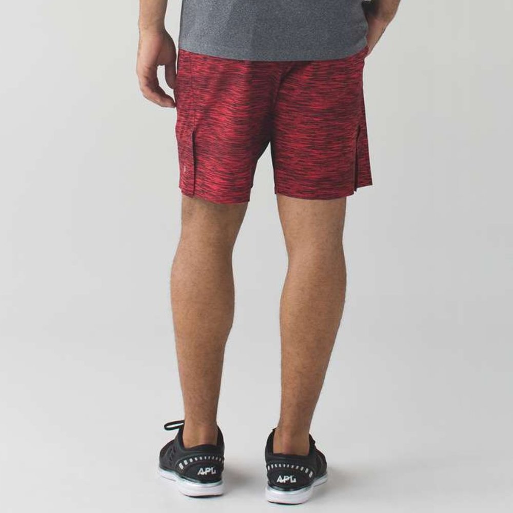 LULULEMON red Assert short - Picture 8 of 8